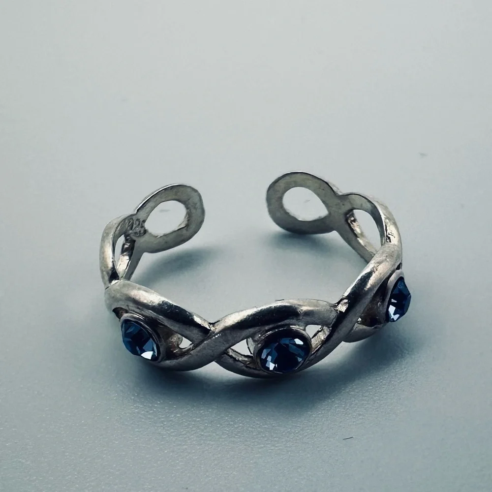 Sterling Silver Marked 925 Adjustable Toe Ring with Blue Stones
